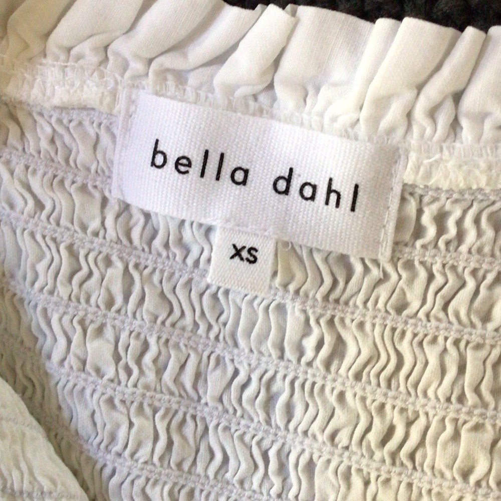 Long Sleeve Smocked Ruffle Pullover 
Bella Dahl! XS - Picture 9 of 10